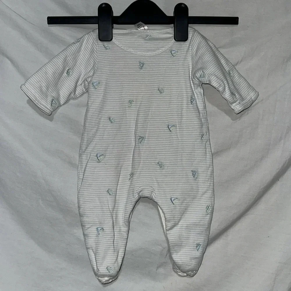 Newborn - 3 month GAP sailboat embroidered thick footie outfit